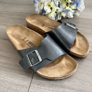 Birkenstock Catalina Sandal in Graceful Licorice 41 10